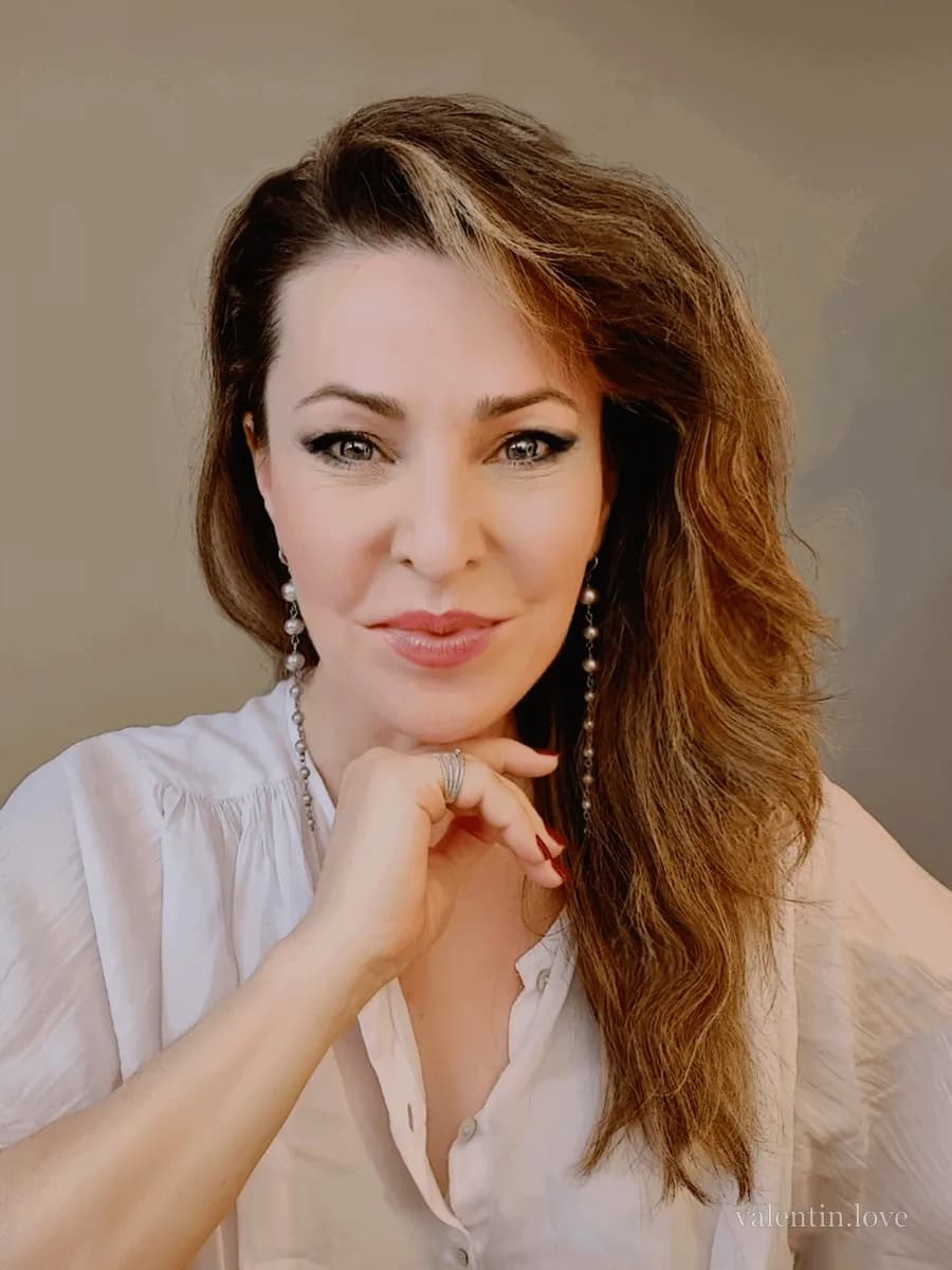 Yulia, 56 ans — à Moscou — profil vérifié Valentin.love